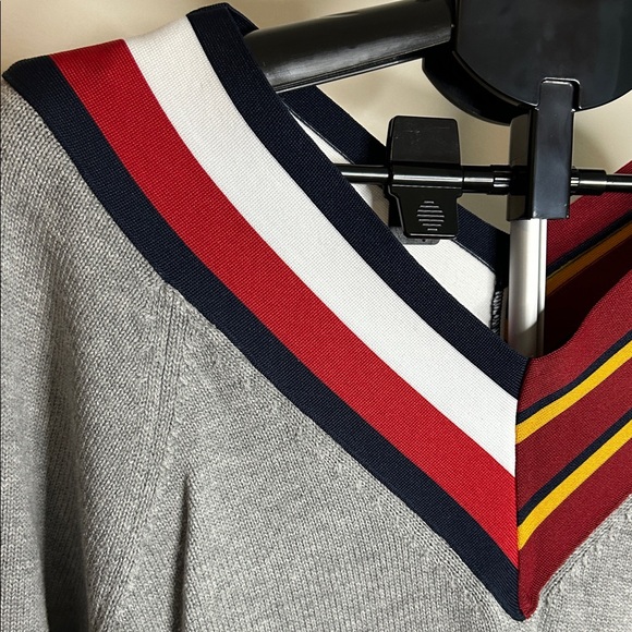 Tommy Hilfiger Gray V-Neck Sweater with Multicolor Stripes - Picture 4 of 11